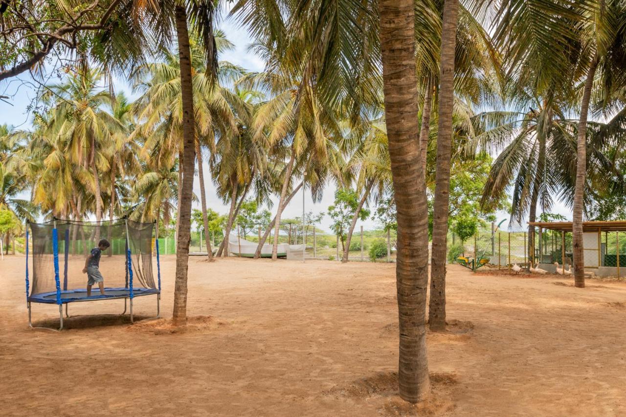 Radisson Resort Pondicherry Bay Exterior photo